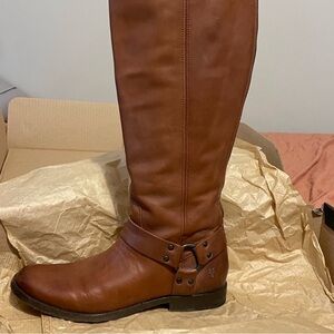 Frye Women’s Phillips Harness Tall Extend Cognac Riding Boots
